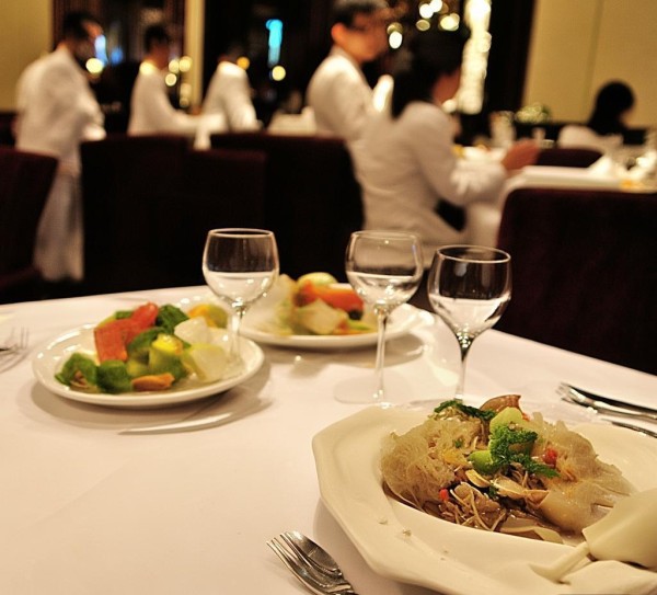 舒ably,轩逸酒店的优质餐饮服务让你 restaurant experience更精彩 舒ably,轩逸酒店的优质餐饮服务让你 restaurant experience更精彩